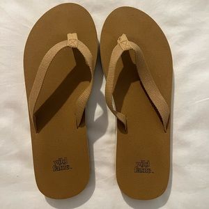 Wild Fable Flip Flops
